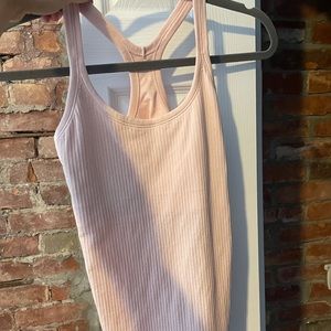 Lululemon light support tank top